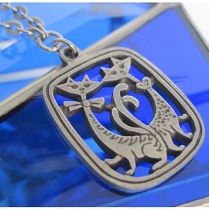 Vintage Pewter Gray Double Cat Open Work Pendant Necklace